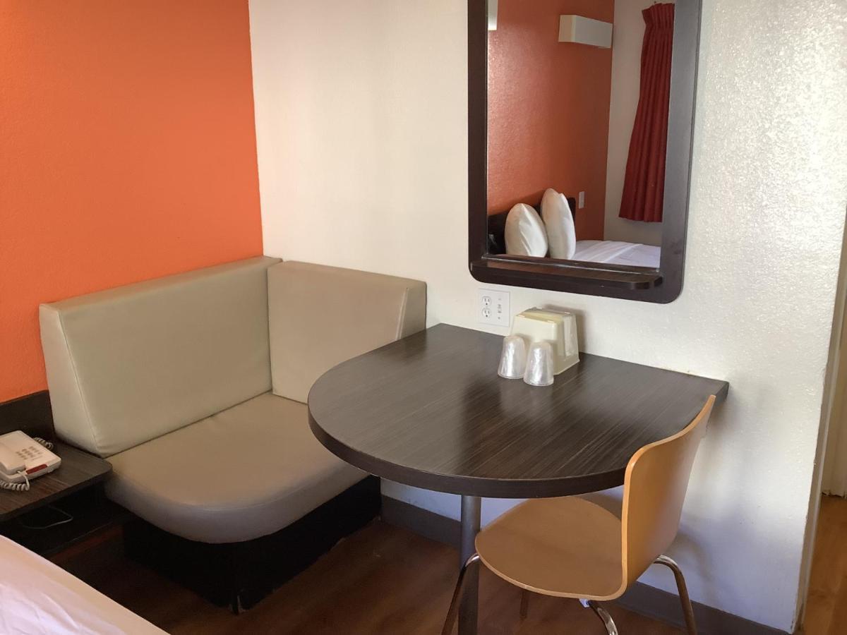 Carlsbad Village Inn Luaran gambar